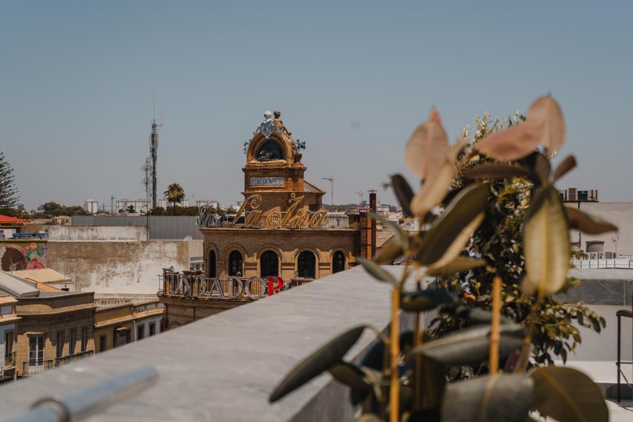 Eszentrico Suites Jerez เฮเรซ เด ลาฟรอนเตรา ภายนอก รูปภาพ