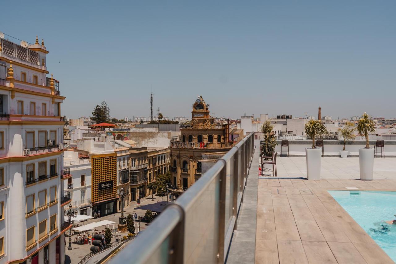 Eszentrico Suites Jerez เฮเรซ เด ลาฟรอนเตรา ภายนอก รูปภาพ