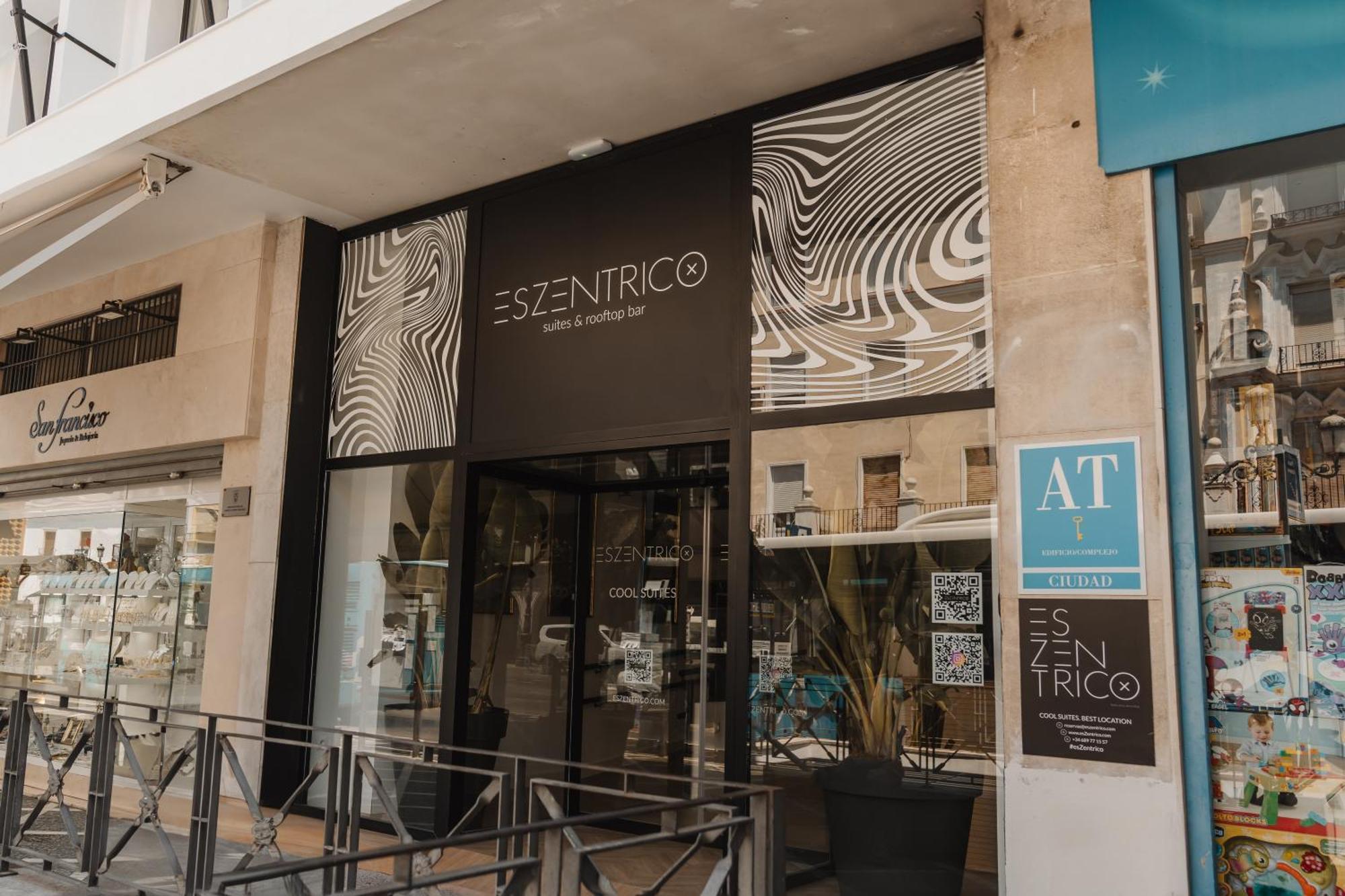 Eszentrico Suites Jerez เฮเรซ เด ลาฟรอนเตรา ภายนอก รูปภาพ