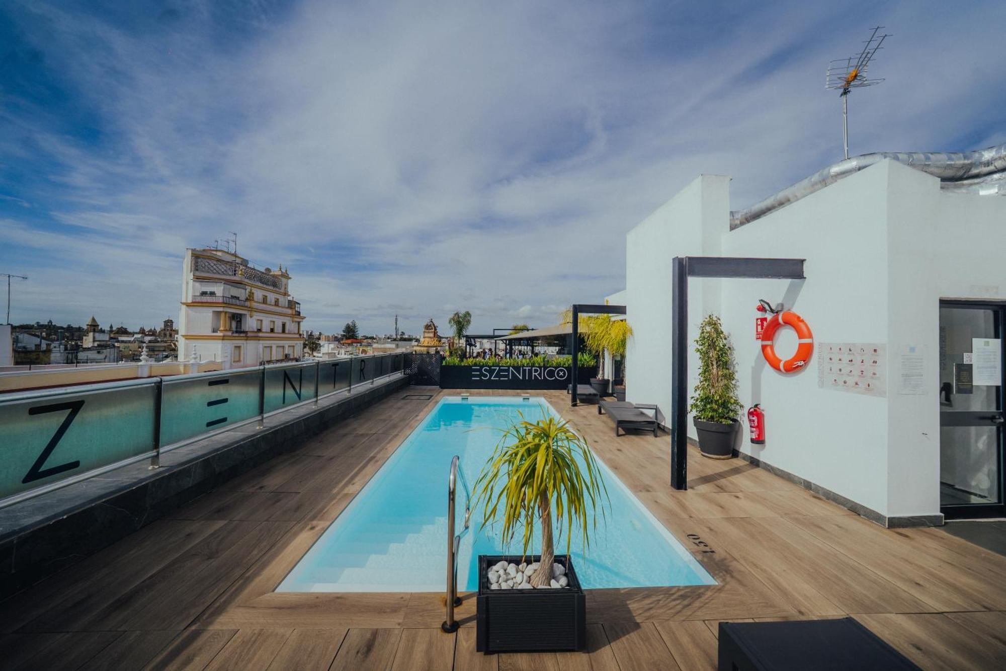 Eszentrico Suites Jerez เฮเรซ เด ลาฟรอนเตรา ภายนอก รูปภาพ