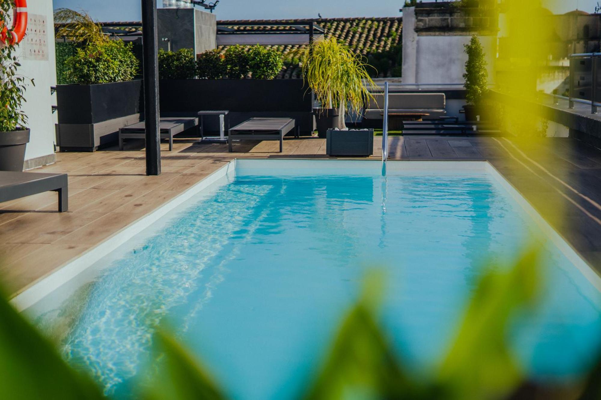 Eszentrico Suites Jerez เฮเรซ เด ลาฟรอนเตรา ภายนอก รูปภาพ